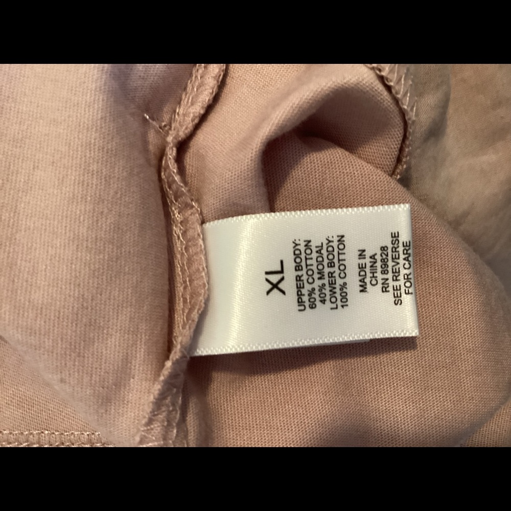 LOGO Tunic - Picture 4 of 5